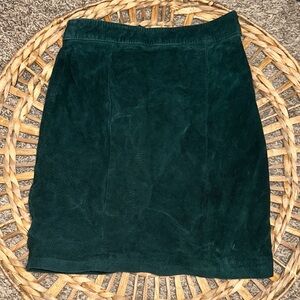 Vintage Forest Green Leather Mini Skirt – High Waisted & Paneled